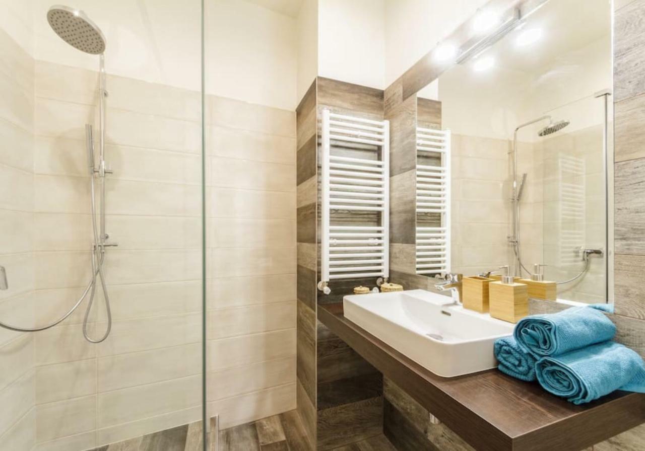 Central Prague Crown Apartments מראה חיצוני תמונה