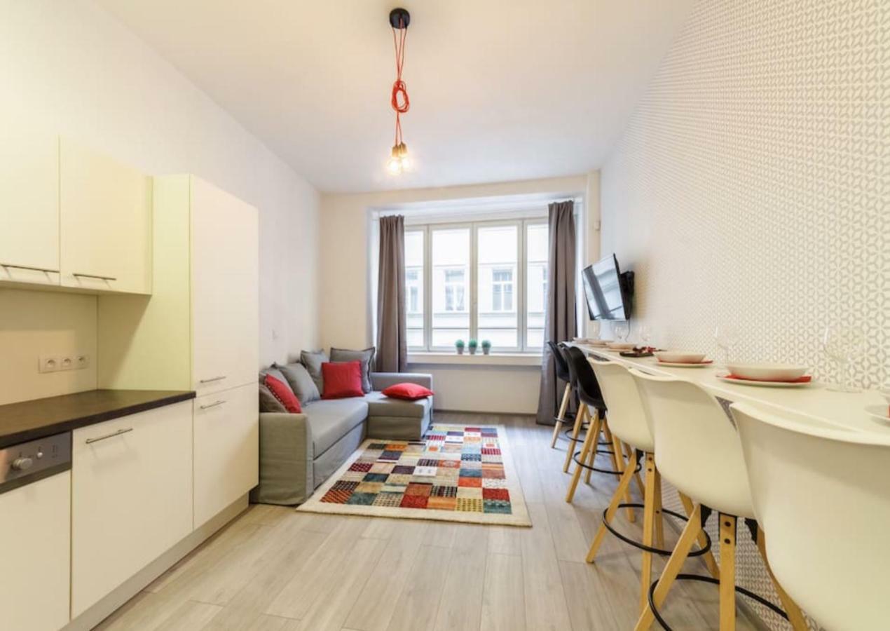 Central Prague Crown Apartments מראה חיצוני תמונה