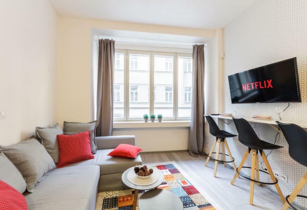Central Prague Crown Apartments מראה חיצוני תמונה