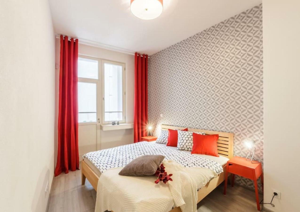 Central Prague Crown Apartments מראה חיצוני תמונה
