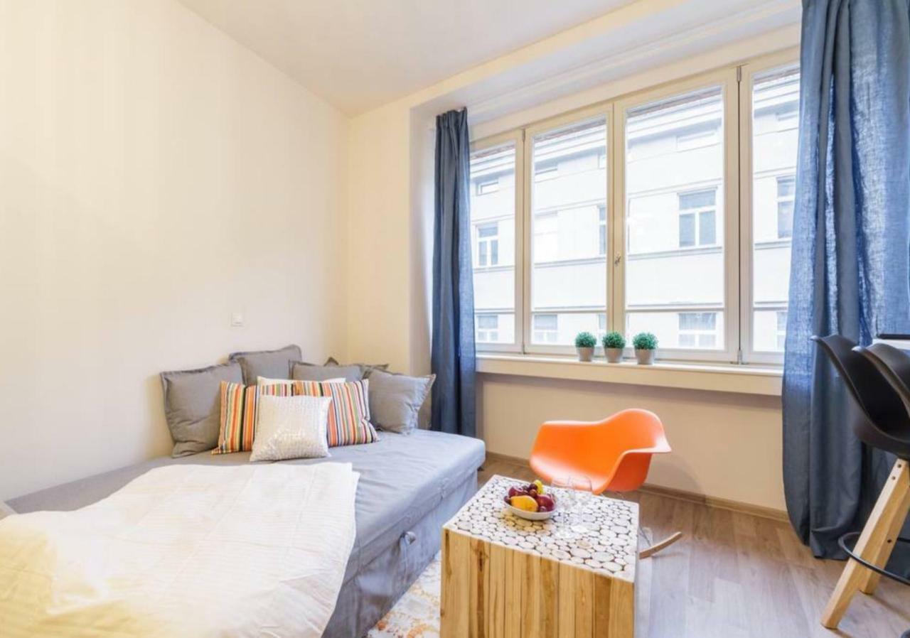 Central Prague Crown Apartments מראה חיצוני תמונה