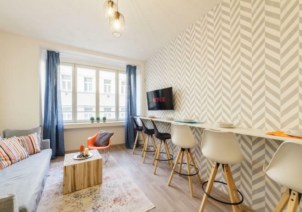 Central Prague Crown Apartments מראה חיצוני תמונה