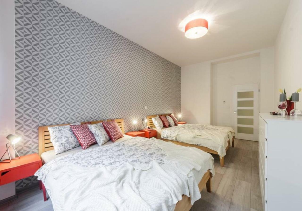 Central Prague Crown Apartments מראה חיצוני תמונה